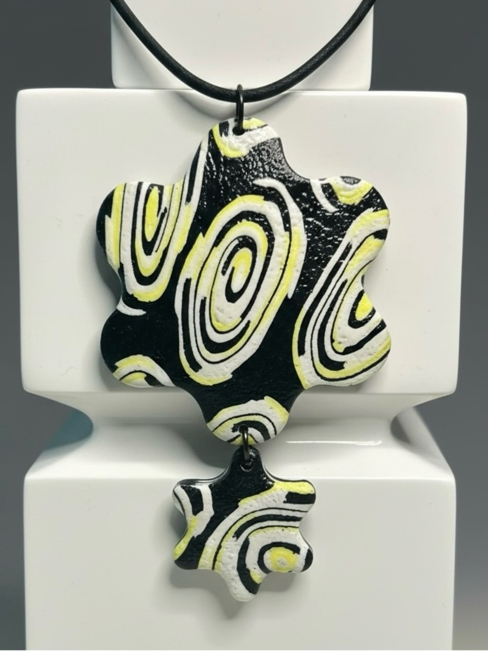 Yellow Black White Handmade Flower Polymer Clay Large Pendant Necklace SS Clasp